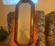 Wall mirror
