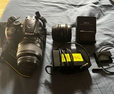 Nikon D3200 DSLR + 18-55mm + 50mm f/1.8D