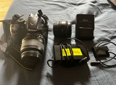 Nikon D3200 DSLR + 18-55mm + 50mm f/1.8D