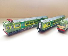 Model  Railway Irish 3  Car Dart Dcc Ready