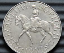 1977 Silver Jubilee Crown - Elizabeth II & Philip