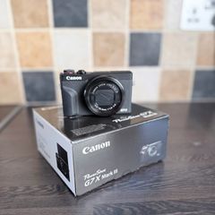 Canon G7 Mark lll