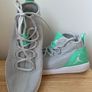 Nike Air Jordan Trainers Grey/Green UK5.5 Image 2