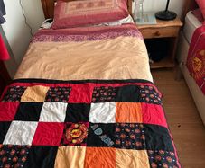 2 Pine single beds and matching bedside lockers