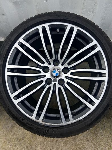 Genuine BMW Style 664M 19" Alloy Wheels.