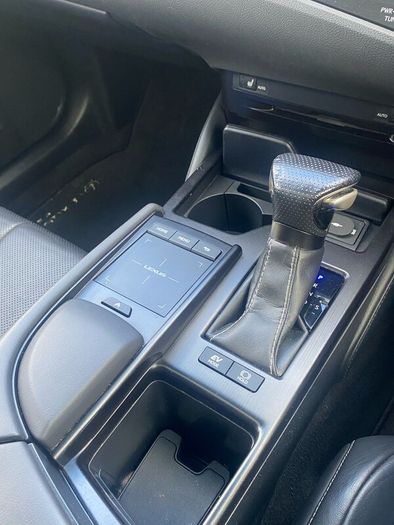 2019 Lexus Es 300h F Sport  Cvt