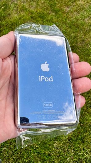 Custom iPod Classic 7th Gen 512gb BLE USBC