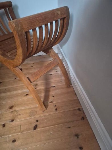 bedroom chair