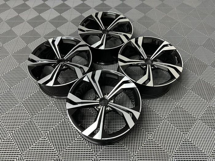 20" Inch Audi Sportsback style wheels A4 A5 A6 A7 A8 Q3 Q5 Skoda Vw Tiguan Golf T-Roc 5x112