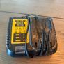 Dewalt Charger DCB115 Image 2