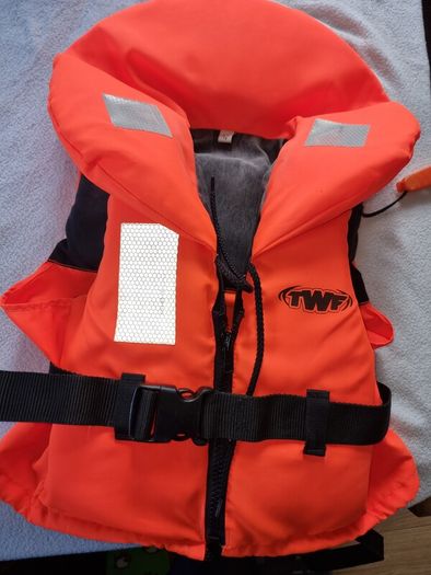 Life jacket