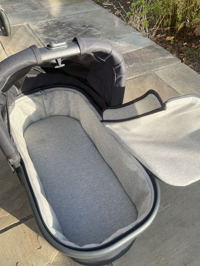 Uppababy vista V2 bassinet