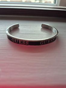 Guess bangle/bracelet