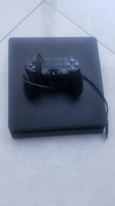 PS4 Console And Controller
