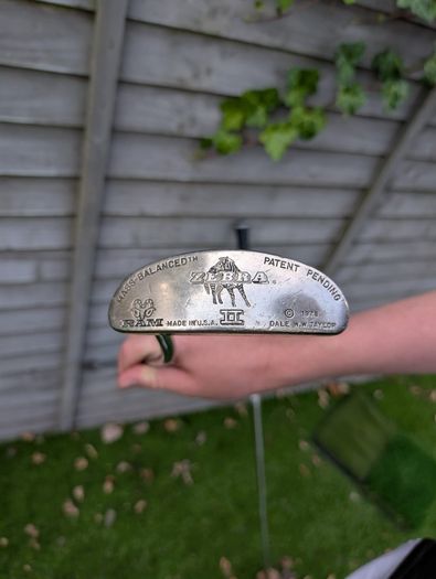 golf club set including bag and trolley