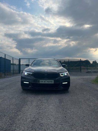 BMW 520d xDrive Sunroof