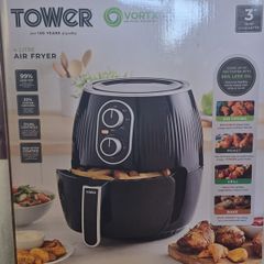 New in Box Tower 4ltr Airfryer