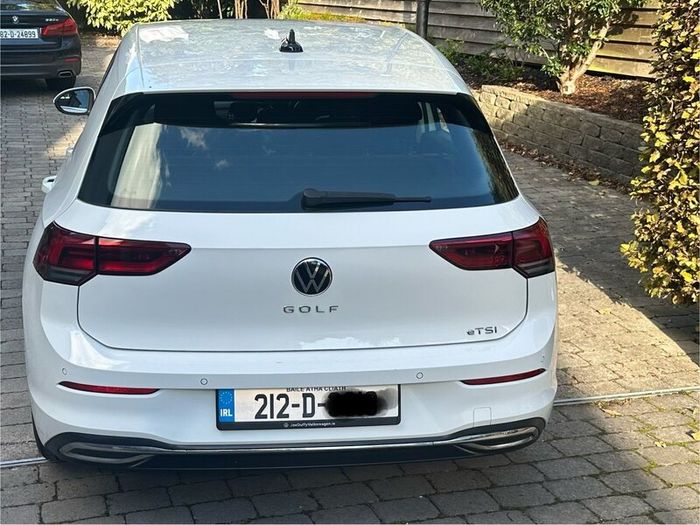 2021 Volkswagen Golf Mk8 Style eTSI - Automatic