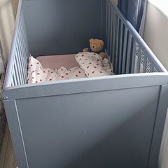 cot