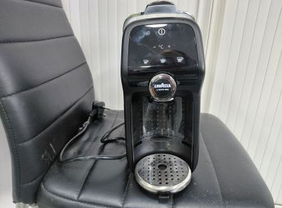 Lavazza A Modo Mio MagiaCoffee Machine