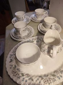 Rare find 15 pieces set Johnson Brothers Ironstone, Pattern 1H1, Vintage Set Of 4 cups and saucers with side plates ,milk jug ,sugar bowl and large oval platter plate Swirl Edge, Platinum Trim