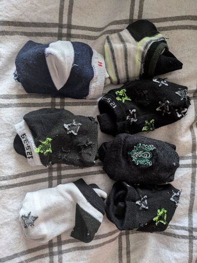 A bundle of socks age 8-10