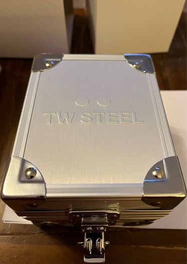 TW Steel Fast Lane Damon Hill Edition TW1018