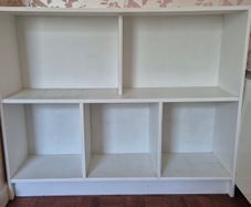 Shelves / Bookcase