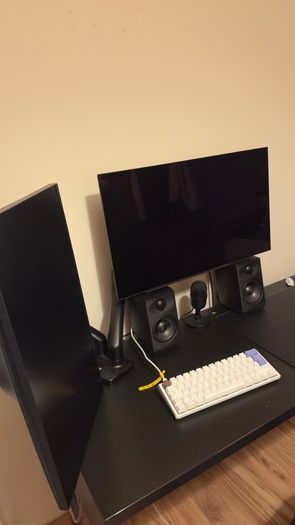 Gaming PC + Peripherals