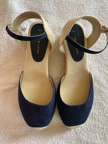 Espadrille Sandals. Low Wedge. EU 41/UK 8. New
