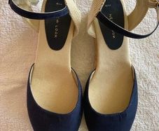 Espadrille Sandals. Low Wedge. EU 41/UK 8. New