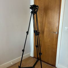 Vinten Pro-Touch Professional Tripod and Carry Case