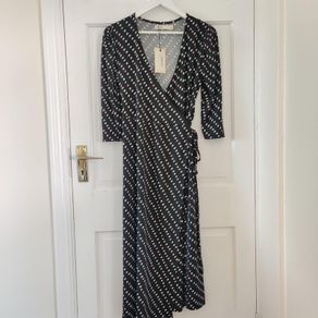 Black spot wrap midi dress Oasis - Brand New with tags