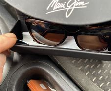 Sun glasses.Maui Jim.
