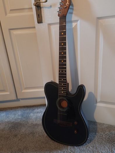 Fender acoustasonic standard  guitar