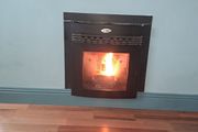 Kalor wood pellet stove - 3kW to 13kW - excellent condition