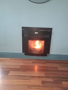 Kalor wood pellet stove - 3kW to 13kW - excellent condition