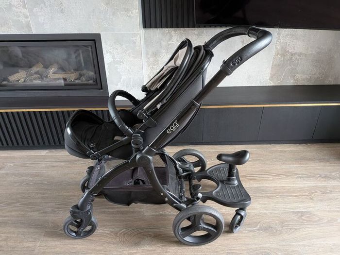 Egg 2 All Black Travel System & Tandem Bundle (With Extras & ISOFIX)