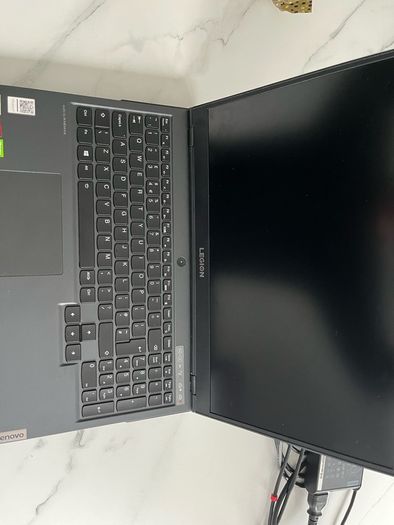 Lenovo Legion 5 15 ARH05H Gaming Laptop