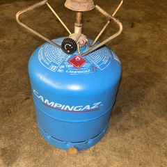 camping gas stove