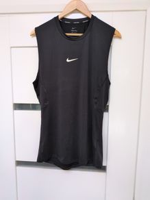 Nike pro tight fit large
