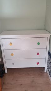 White Ikea chest of drawers