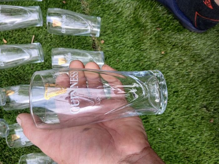 guinness glasses /half pint