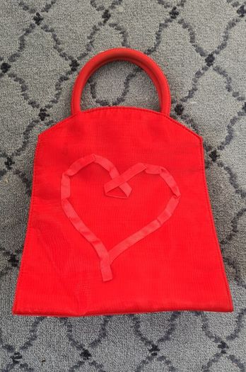 Pillarbox Red Heart Cloth Handbag