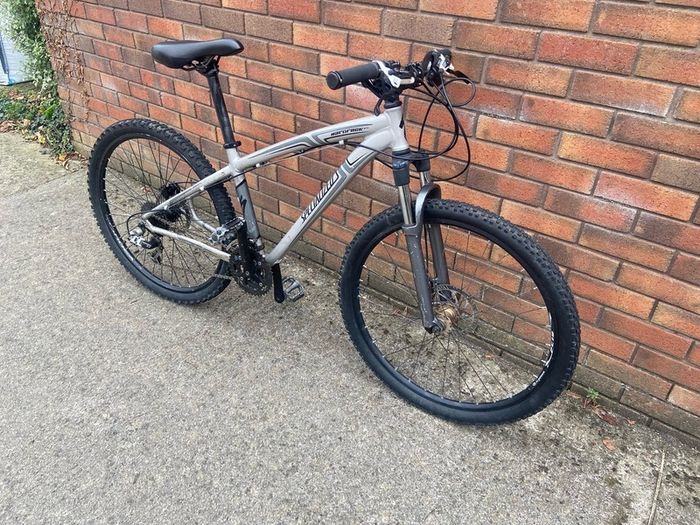 26 Inch Speczilzed Hardrock mountain bike
