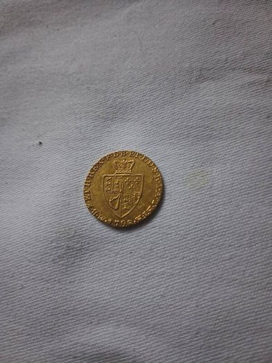 Jewellery and antiques