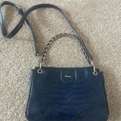 Hamptons navy handbag