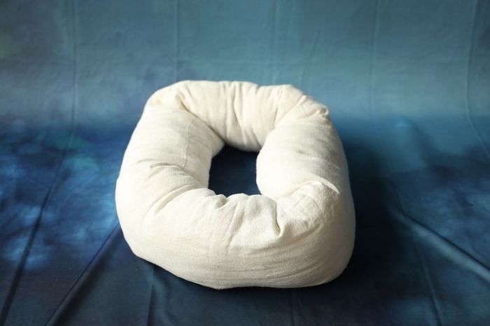 Newborn photo cushion