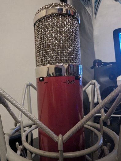 Avantone CK-7 Multi Pattern FET Microphone
