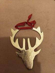 Hanging metal christmas stag decoration